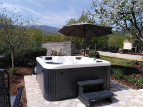 Guest house Tamy - with jacuzzi